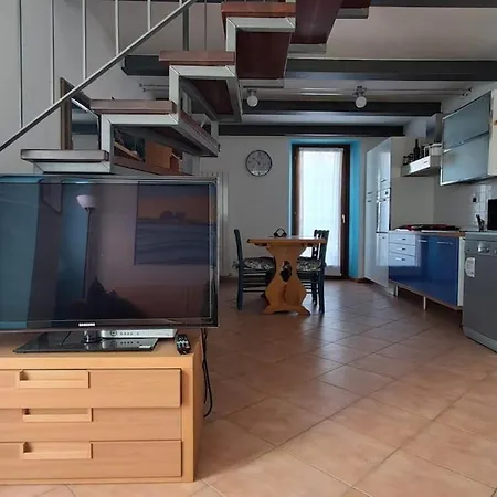 Casa Di Charme Su Due Livelli Nel Centro Storico