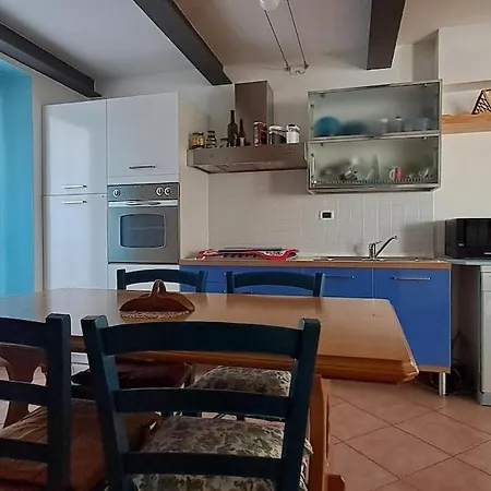 Casa Di Charme Su Due Livelli Nel Centro Storico *