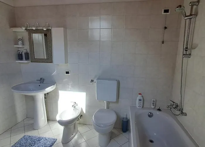 Casa Di Charme Su Due Livelli Nel Centro Storico
